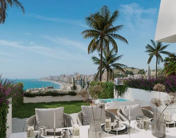 Townhouses with Spacious Interior Areas in Fuengirola 1