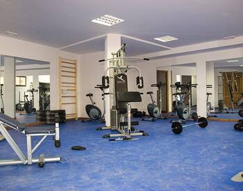 2-bedroom Flats with Spacious Design in Fuengirola 3