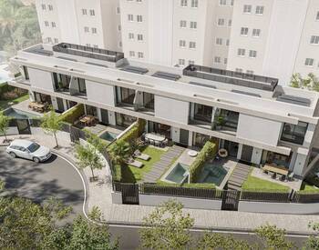 Chic Townhouses with Private Pools in Málaga 2