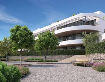 Newly-built Apartments in a Complex in Estepona Costa Del Sol 3