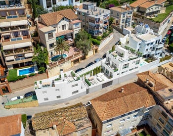 Flats with Spacious Terraces in El Limonar Málaga 3