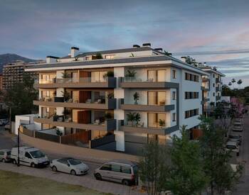 Flats in a Complex with Pool in Málaga Fuengirola 1