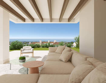 Sea-view Properties in a Complex with Pool in Benahavis 3