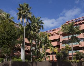 Beachside Key Ready Apartment in Málaga Estepona 1