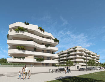 عقارات صديقة للبيئة مع شرفات واسعة في ميخاس 3