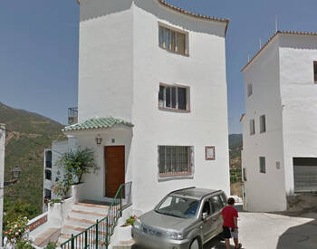 Duplex Penthouse Met 80 M² Solarium Op Het Dak In Istán, Málaga 1