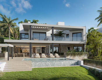 Bright Sea View Houses Near the Coast in Marbella 3