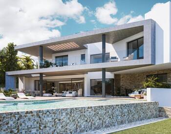 Bright Sea View Houses Near the Coast in Marbella 2