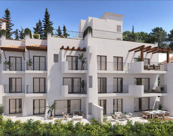 Nature-embraced Real Estate Near Amenities in Benahavís 3