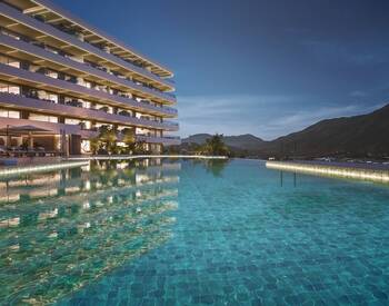 Apartments in a Complex with Rich Amenities in Estepona Malaga 1