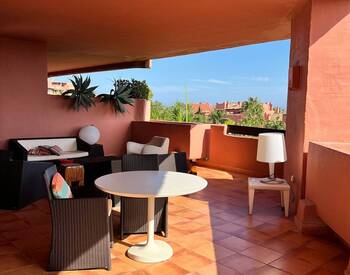 Appartement Aan Het Strand Met Zwembad En Parkeer In Estepona 2