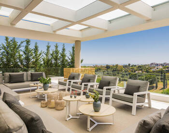 Luxurious Sea and Golf Views Villa with Pool in Benahavís 2