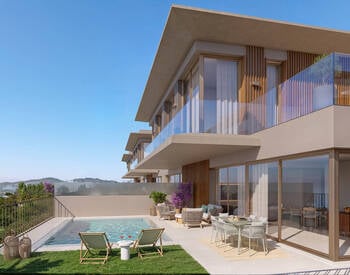 Chalets Adosados Con Vistas A La Naturaleza Y Al Mar En La Cala Mijas