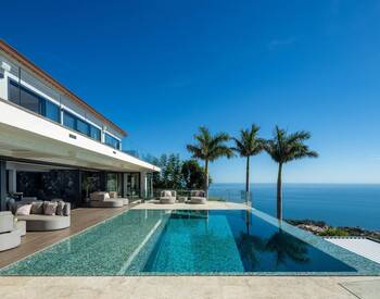 Freistehende Villa Mit Atemberaubendem Meerblick In Benalmádena 2