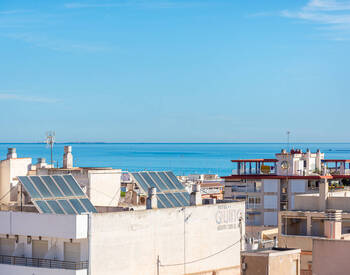 Wohnungen Mit Meerblick Und Einem Schwimmbad In Alicante 1