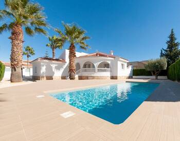 Villa Individuelle Prête Avec Piscine À Rojales 1