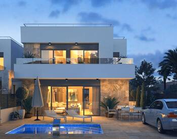 Villas Independientes Con Solarium En San Miguel De Salinas 1