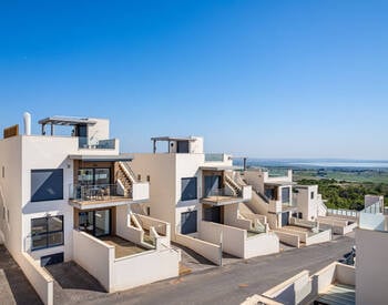 Bungalows Mit Schwimmbad In San Miguel De Salinas 1