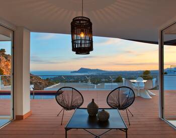 Elegant Property with Private Pool in Altea Alicante 1