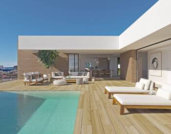 Alicante Benitachell'de Deniz Manzaralı Şık Tasarımlı Villa 1