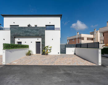 Väl Belägna Bungalower Med Elegant Design I Santa Pola 2