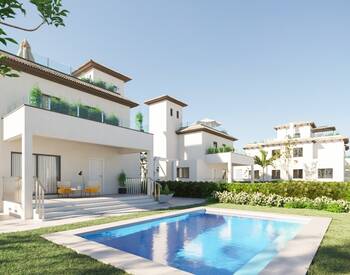 Stylish Houses in Popular Location in La Marina, Alicante 1