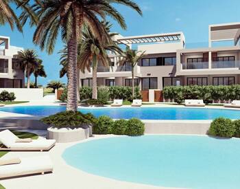 Seeblick Wohnungen In Einer Anlage Mit Pool In Torrevieja 1