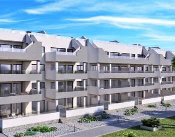 New Build Apartments in Prime Location in Orihuela 1
