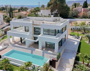 Rymlig Villa Nära Stranden I Benissa Alicante 1