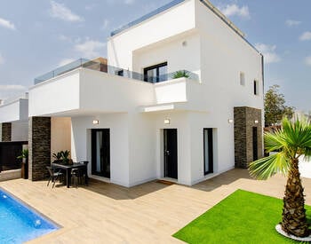 Spacious Detached Villa with Private Pool in Bigastro, Orihuela 3