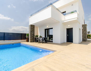 Spacious Detached Villa with Private Pool in Bigastro, Orihuela 2