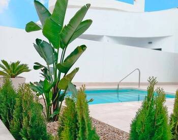 Elegant Designed Homes with Private Pool in Torrevieja 3