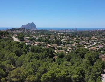 Land Met Zeezicht In Een Exclusief Gebied Van Alicante Costa Blanca. 1