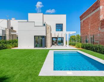 Stylish Detached Golf Villas in Pilar De La Horadada 2