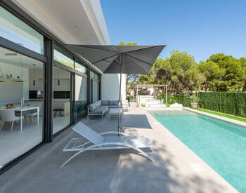 Просторные Отдельные Дома с Бассейном в Пинар-де-Камповерде 3