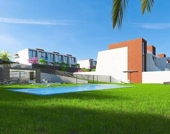 Luxury Villas Close to Calpe Town Center in Alicante 1