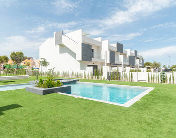 Appartementen Dichtbij Voorzieningen In Torrevieja Los Altos 1