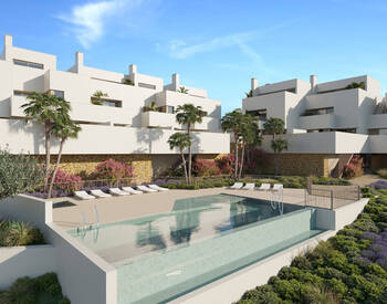 5-bedroom Villas with Luxe Design Close to Beach in Alicante 1
