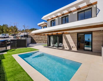 3-bedroom Houses in a Tranquil Area in Polop Alicante 2