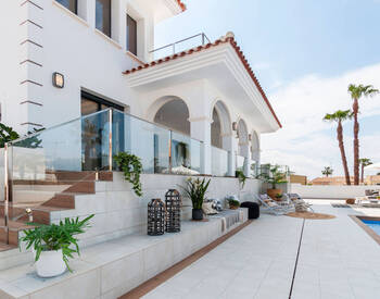 Villa Con Piscina Y Solárium En Ciudad Quesada 2