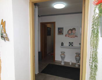 منزل متوسطي منفصل مع مسبح في فينسترات 3