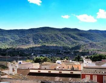 Современные квартиры в живописной долине Хондон 2