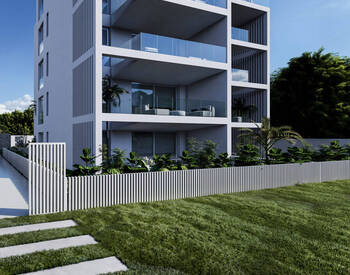 Denia'da Havuz ve Doğa Manzaralı Şık Daireler 3