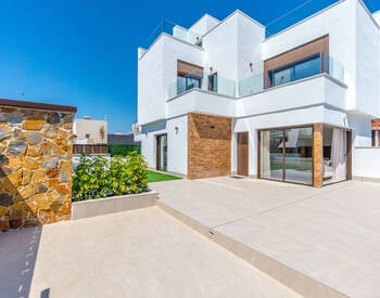 Casas Con Estilo Con Piscina Y Solarium En Benijófar Alicante 1