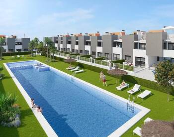 Stijlvolle Appartementen Met Tuin Of Solarium In Torrevieja 1