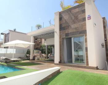 Huis Met 5 Slaapkamers, Zwembad En Solarium In Villamartin Orihuela 2