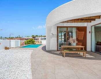 Modern 3-bedroom Houses with Private Pool in Algorfa 1