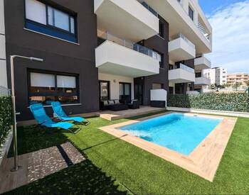 Elegant Appartement In Een Complex Met Een Zwembad In Villamartin 2
