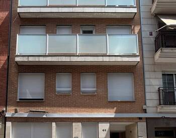 Investment Flats with Private Terraces in Alicante Center