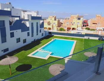 Appartements Avec Piscine Près De La Mer À Los Altos, Alicante 1